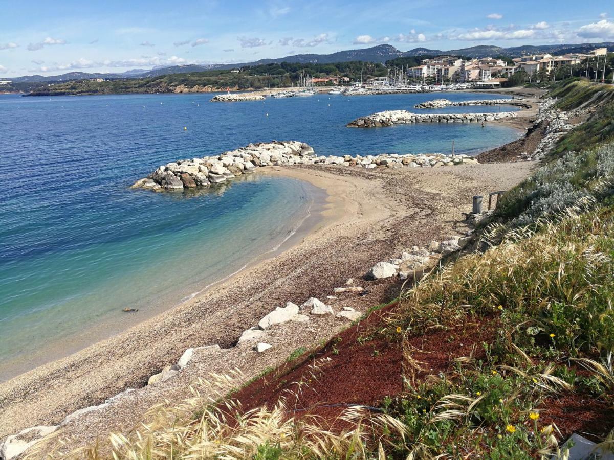 Domaine De La Coudouliere, T2 Climatise Terrasse Vue Mer Sans Vis A Vis Plage A 100M Six-Fours-les-Plages Exterior photo